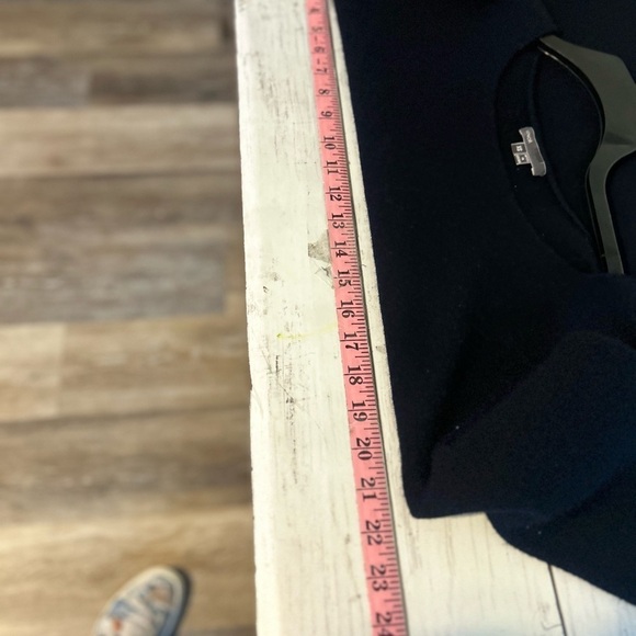 Vince Black Very Fine Knit 70% Wool - 30% Cashmere Sweater XS - Picture 5 of 7